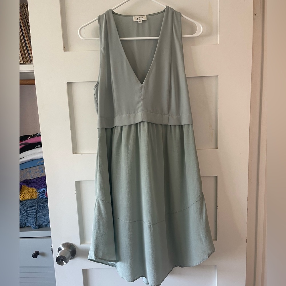 Wilfred Sage Green Sleeveless V-Neck Dress